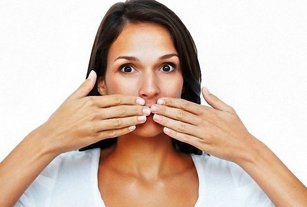 Горечь во рту: основные причины появления неприятного привкуса